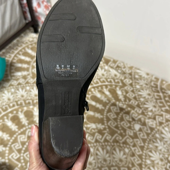 Fergalicious Petey Gore Side Ankle Boot 10 M - Picture 4 of 10